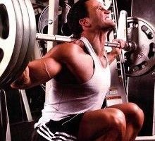 Lee más sobre el artículo Prevenir hernias al hacer sentadillas