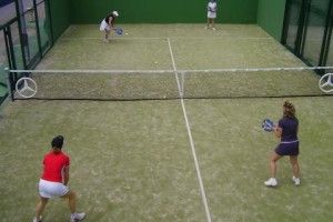 Lee más sobre el artículo Del tenis al pádel