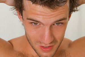Lee más sobre el artículo Lavar el cabello sin dañarlo