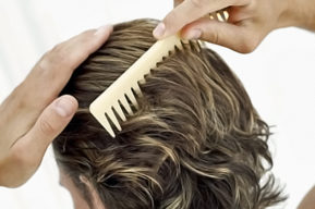Revitalizar el cabello de los hombres