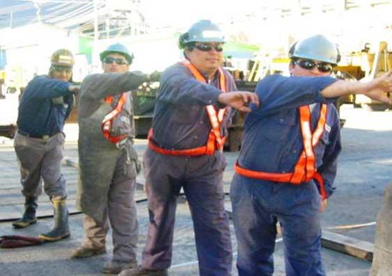 Lee más sobre el artículo El ejercicio físico favorece el rendimiento laboral