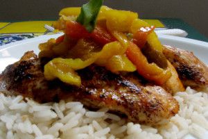 Lee más sobre el artículo Receta light: pollo asado con balsámico pimentones