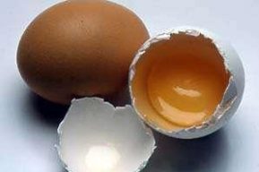 La yema del huevo, un mito