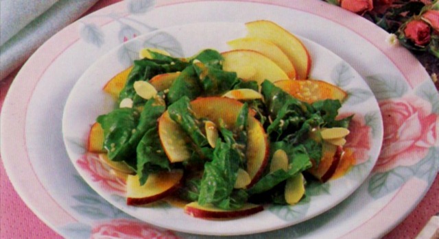 Receta saludable: ensalada de espinaca y manzana 1