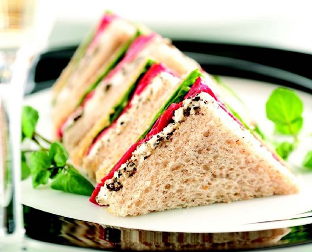 Lee más sobre el artículo Sándwiches Light