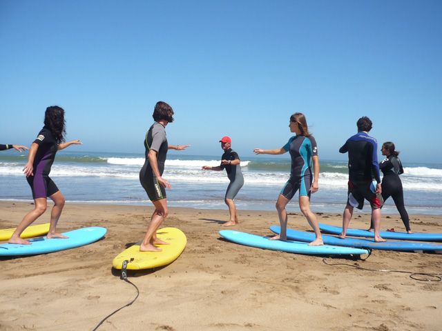 Lee más sobre el artículo La armonía total Yoga y Surf