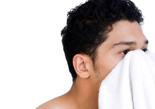 Lee más sobre el artículo Las cremas antiarrugas para hombres