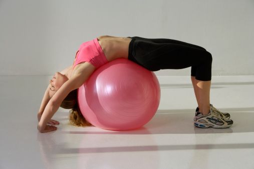 Lee más sobre el artículo El pilates y las buenas posturas