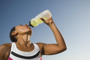 Importancia de una hidratación adecuada en los deportistas