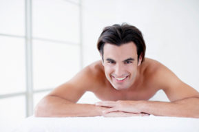 Iredale Mineral Cosmetics, la solución para la piel masculina