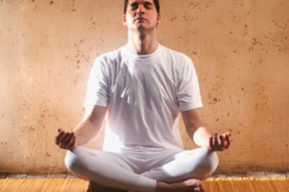 Treinta minutos de meditación al día para recuperar toda la energía
