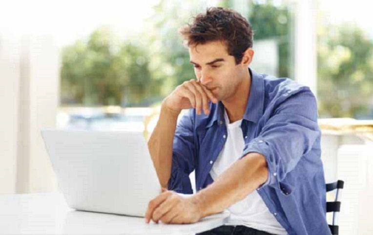 Lee más sobre el artículo Consejos para buscar trabajo a través de las redes sociales