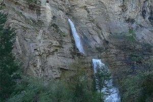 Lee más sobre el artículo Vía ferrata de la Cascada De Sorrosal