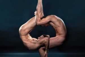 Lee más sobre el artículo Trucos y consejos para realizar posturas de yoga en pareja