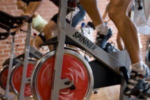 Lee más sobre el artículo Spinning y los ejercicios rítmicos de pedaleo