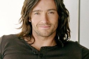 Lee más sobre el artículo Si tienes cabello largo prueba el “Estilo Hipster”