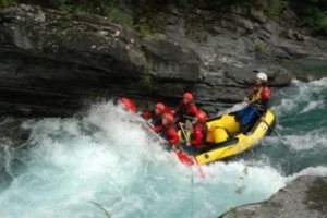 Lee más sobre el artículo Los mejores lugares de España para practicar rafting
