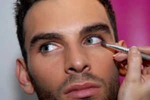 Lee más sobre el artículo 5 etapas en el maquillaje para hombres