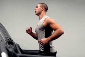 Lee más sobre el artículo ¿Cuál debe ser la intensidad de una sesión de cardio training?
