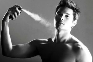 Lee más sobre el artículo Trucos para reconocer un perfume de calidad