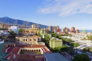 Lee más sobre el artículo Puerto de la Cruz, entorno de playa y naturaleza