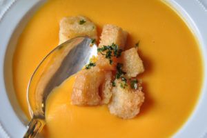 Lee más sobre el artículo Recetas de Otoño: Crema de calabaza