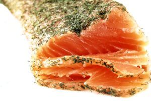 Lee más sobre el artículo Recetas fáciles y sanas con salmón ahumado o marinado