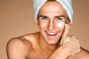 Lee más sobre el artículo Cosmética para hombre, los básicos