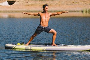 Lee más sobre el artículo Todo lo que debes saber para la práctica del yoga paddle