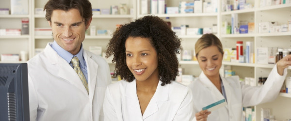 ¿Cuál es la diferencia entre Auxiliar y Técnico de Farmacia? 2