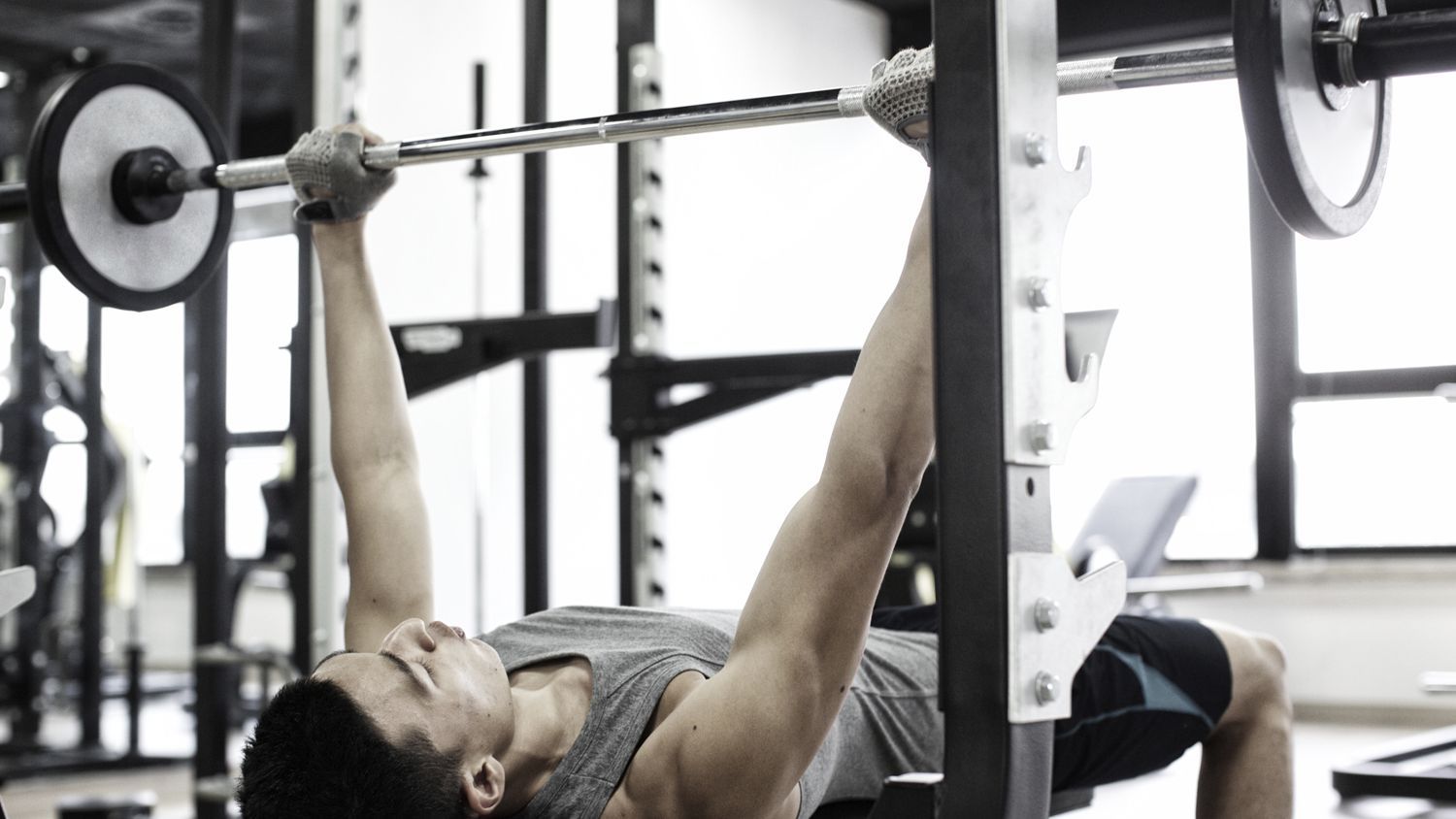 Lee más sobre el artículo Beneficios del entrenamiento de fuerza